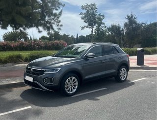Volkswagen T-Roc 2023
