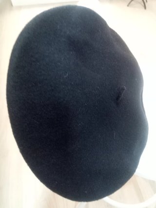 Chapela Elosegui negra tupida