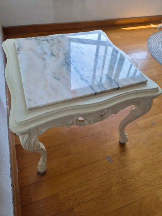 Mesa auxiliar vintage mármol blanco