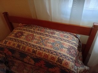 Cabecero de madera con funda de tela
