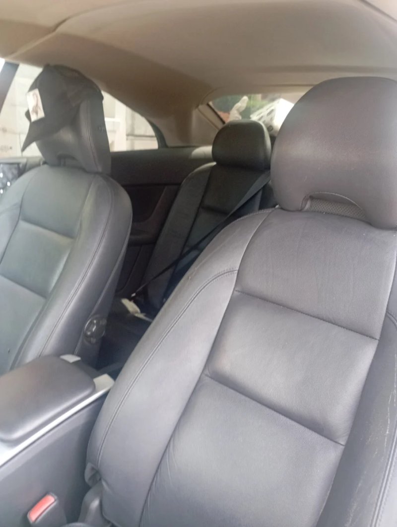 Volvo C70 2012 - foto 1