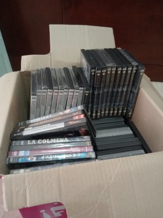 Lote 85 DVDs Películas y Documentales