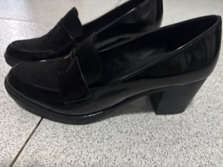 Zapatos HERMES Negros