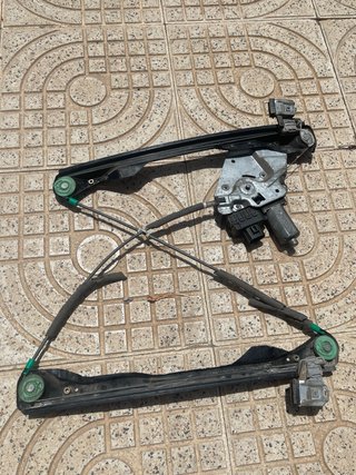 Elevalunas derecho Ford Focus MK1