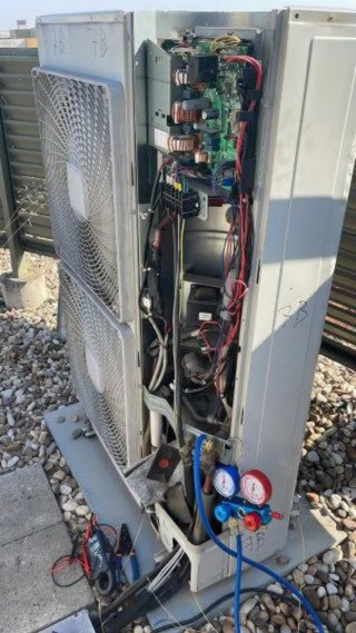CARGA DE AIRE ACONDICIONADO