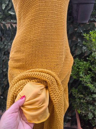 Copricostume uncinetto giallo