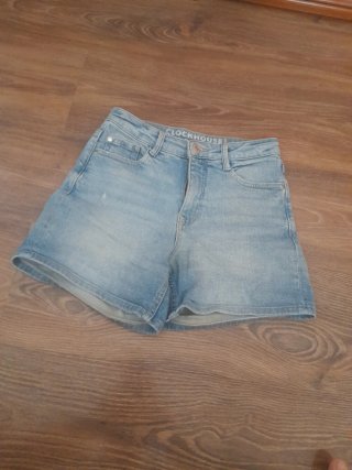 Shorts vaqueros Clockhouse