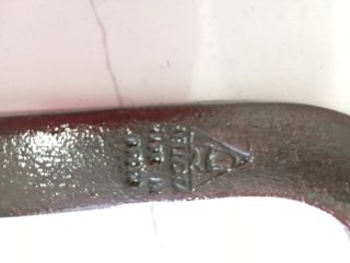 binadera de dos púas, escapulín o garranchuelo