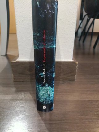 Esperando el diluvio (Ejemplar Firmado)