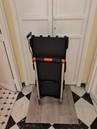 Estante Plegable con Ruedas
