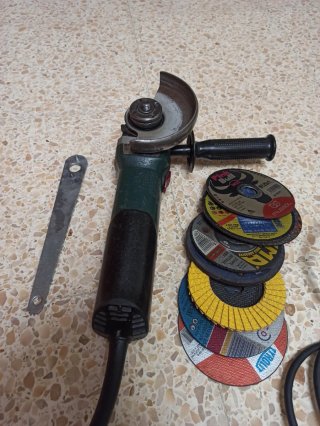 Amoladora Angular Metabo + Discos