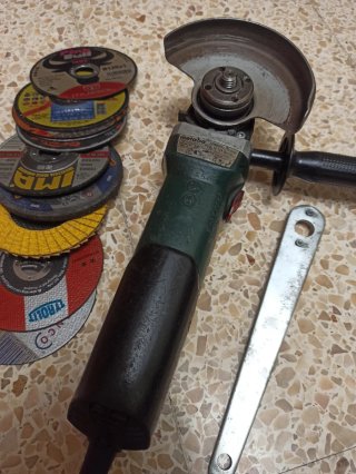 Amoladora Angular Metabo + Discos
