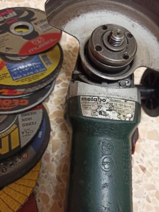 Amoladora Angular Metabo + Discos