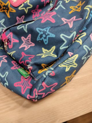 Mochila Benetton estrellas
