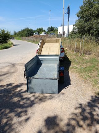 Remolque Urbeni viaje/carga