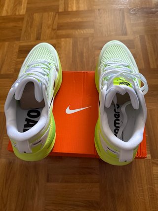 Zapatillas Nike ZoomX Vomero Verde/Blanco