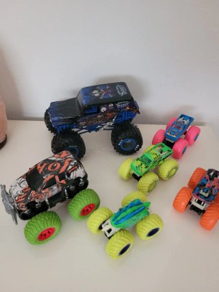 Pack Camiones Monster Truck