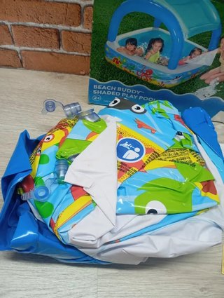 Piscina hinchable infantil con toldo