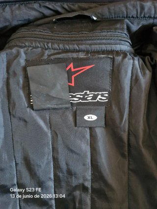 Chaqueta Alpinestars Negra y Blanca