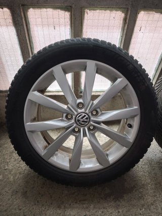 Llantas Originales Volkswagen con Neumáticos