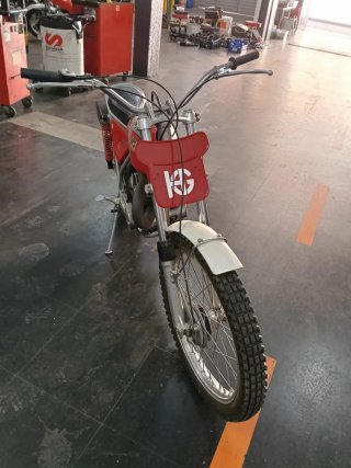 Bultaco Sherpa 350 Trial Roja
