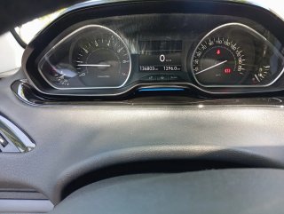 Peugeot 208 2013