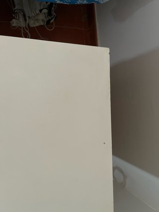Mesita de noche blanca Ikea.