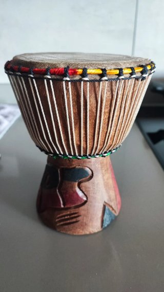 Tamburo Djembe Africano