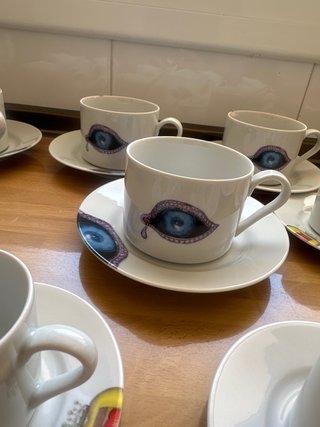 Juego 10 Tazas Porcelana Dalí 2004