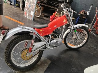 Montesa 247 Trial Roja/Plata