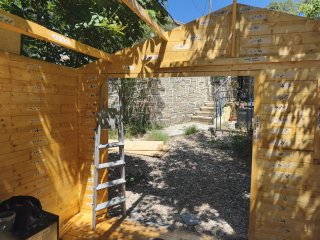 Casa de madera desmontable para jardín