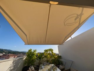 Toldo cofre.