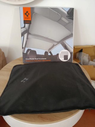 Parasol Techo Spigen Tesla Model 3 Highland neuva