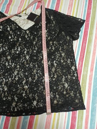 Top fiesta encaje negro. Talla 58