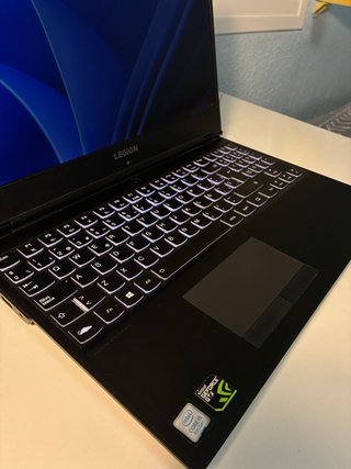 Portátil Gaming Lenovo Legion, leer descripción