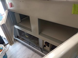 Vitrina Refrigerada Pastelera 1.5M + Reserva