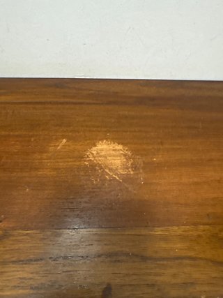Recibidor de madera marrón marca Banak Importa