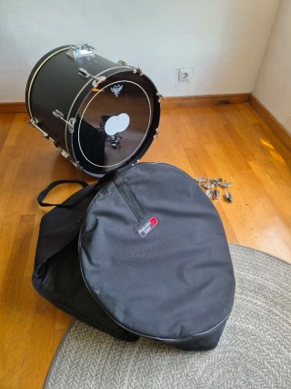 Bombo negro batería Remo 55 cm funda incluida