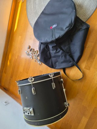 Bombo negro batería Remo 55 cm funda incluida