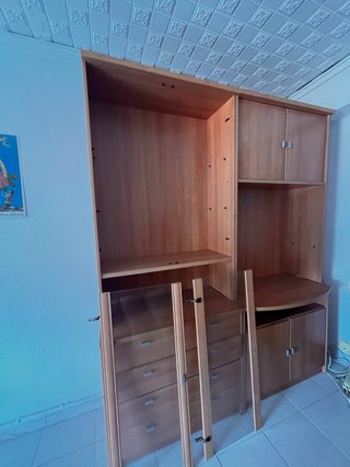 Mueble Comedor Madera y Cristal