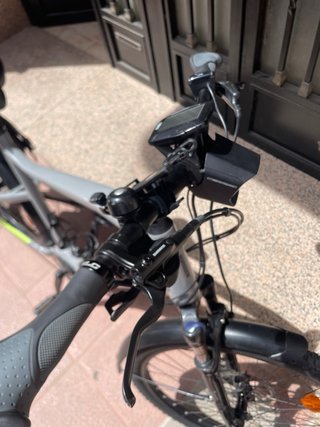 Bicicleta Eléctrica Gris Haibike treking 6