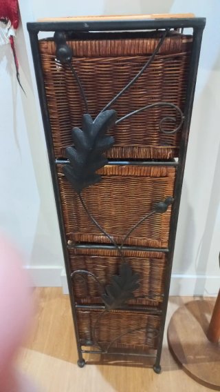Mueble Organizador Mimbre y Metal