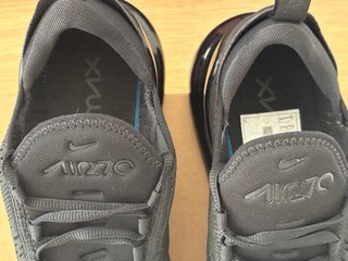Nike Air Max 270 Negras