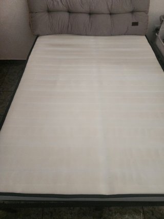 Base Cama + Colchón 140x200 + cojin espaldar