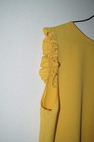 Camisola Amarela Manga Cava - XL