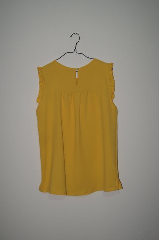 Camisola Amarela Manga Cava - XL