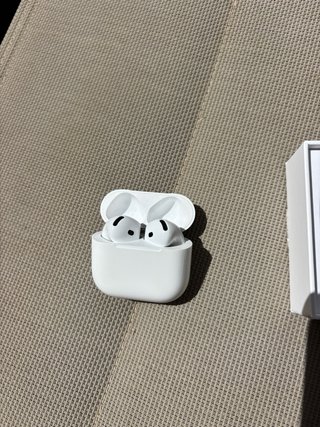 Apple AirPods 4 sin ANC