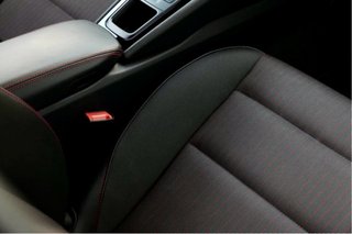 Porschd Cayman 718 T 2020