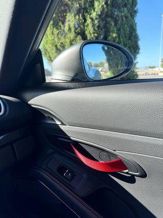 Porschd Cayman 718 T 2020