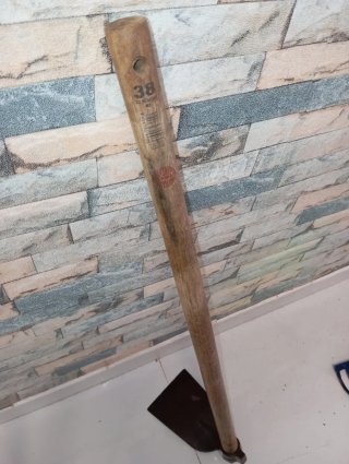azada de cavar o azada de desbrozar